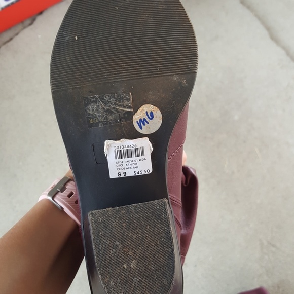 Women's boots - Picture 3 of 3